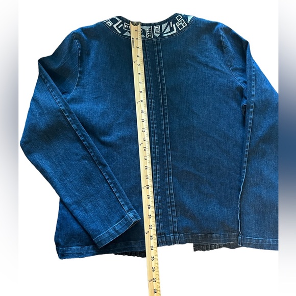 Choices denim stretch blue jacket with embroidered & crystal details. Size L - Picture 7 of 10